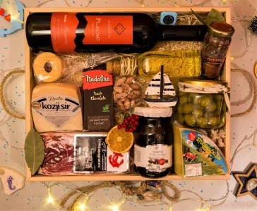 Dalmatinski poklon paket Velo misto Premium