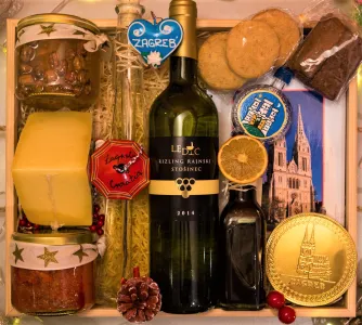 Poklon paket Zagrebački zvižduk Premium